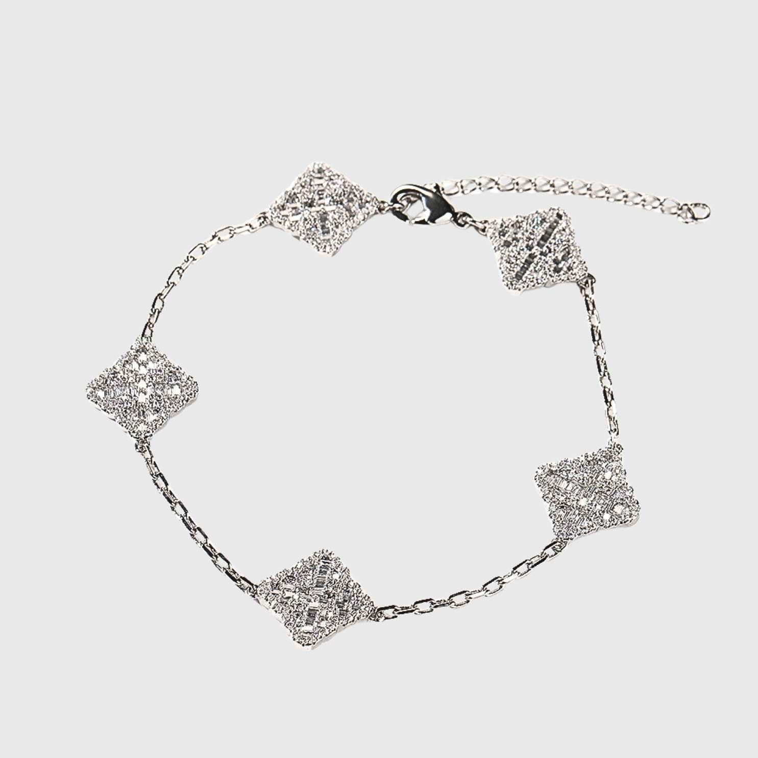 ICED CLOVER ARMBAND - WEISSGOLD